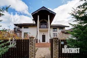 Дом 282м², 2-этажный, на длительный срок,