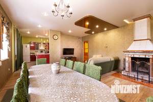 Дом 400м², 3-этажный, посуточно,