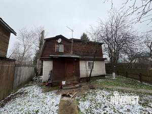 Дом 100м², 2-этажный, на длительный срок,