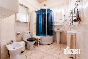 Дом 550м², 4-этажный, посуточно,