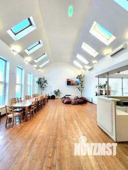 Дом 300м², 2-этажный, посуточно,