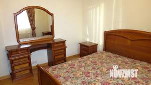 Таунхаус 130м², 2-этажный, на длительный срок,