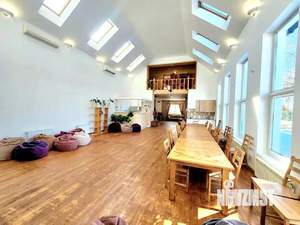 Дом 300м², 2-этажный, посуточно,