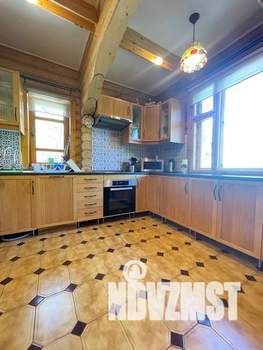 Дом 169м², 3-этажный, на длительный срок,