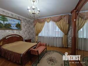 Дом 613м², 2-этажный, посуточно,