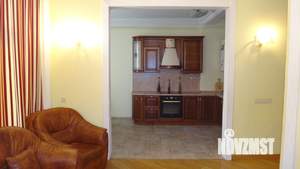 Таунхаус 130м², 2-этажный, на длительный срок,