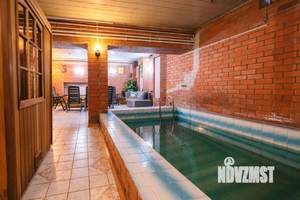 Дом 550м², 4-этажный, посуточно,