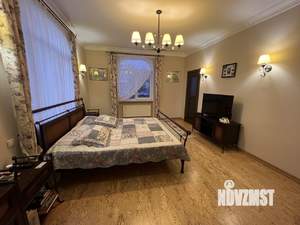 Дом 480м², 3-этажный, посуточно,