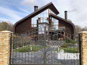 Дом 1200м², 2-этажный, посуточно,