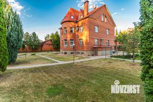 Дом 600м², 3-этажный, посуточно,