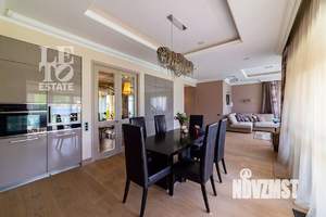 Дом 300м², 2-этажный, на длительный срок,