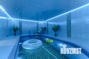 Дом 600м², 3-этажный, посуточно,