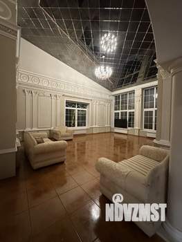 Дом 700м², 3-этажный, посуточно,