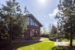 Дом 300м², 2-этажный, посуточно,