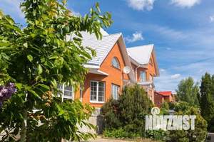 Дом 696м², 3-этажный, посуточно,