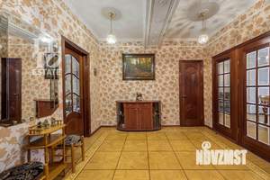 Дом 447м², 2-этажный, на длительный срок,