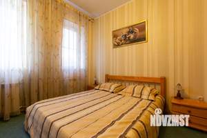 Дом 400м², 3-этажный, посуточно,