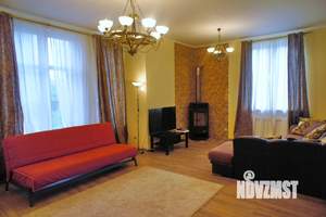 Коттедж 300м², 2-этажный, на длительный срок,