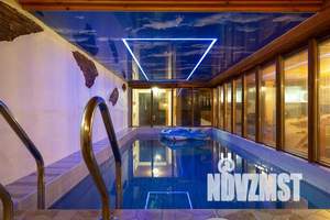 Дом 420м², 3-этажный, посуточно,