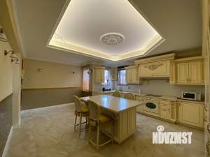 Коттедж 370м², 2-этажный, на длительный срок,