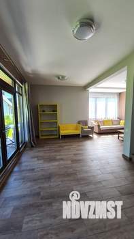 Коттедж 220м², 2-этажный, на длительный срок,