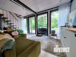 Дом 100м², 2-этажный, на длительный срок,