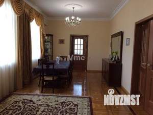 Дом 650м², 3-этажный, на длительный срок,