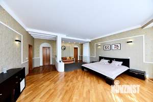 Дом 696м², 3-этажный, посуточно,