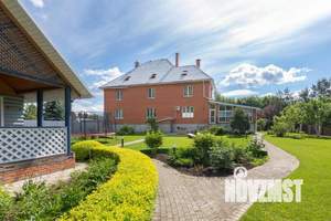 Дом 696м², 3-этажный, посуточно,