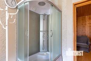 Дом 109м², 2-этажный, на длительный срок,