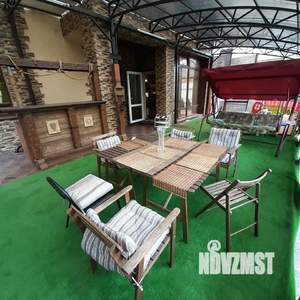 Коттедж 450м², 3-этажный, на длительный срок,