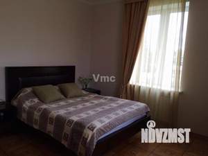 Дом 650м², 3-этажный, на длительный срок,