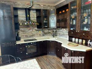 Дом 300м², 4-этажный, на длительный срок,