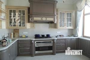 Дом 300м², 2-этажный, на длительный срок,