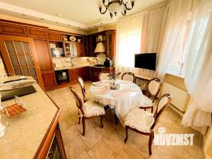 Дом 400м², 4-этажный, посуточно,