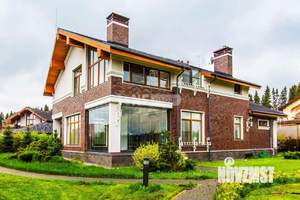 Коттедж 380м², 2-этажный, на длительный срок,