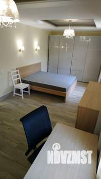 Дом 200м², 2-этажный, на длительный срок,