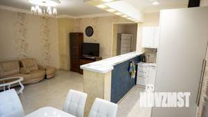 Дом 420м², 2-этажный, посуточно,