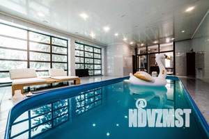 Дом 430м², 3-этажный, посуточно,