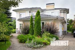 Дом 550м², 2-этажный, посуточно,