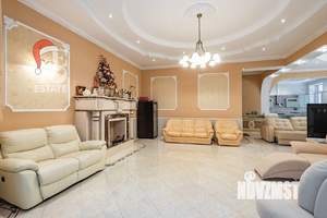 Дом 950м², 4-этажный, на длительный срок,