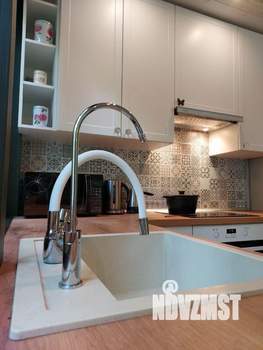 Дом 100м², 2-этажный, на длительный срок,