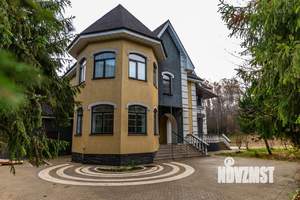 Дом 760м², 2-этажный, посуточно,