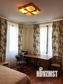 Коттедж 500м², 4-этажный, на длительный срок,