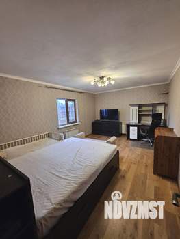 Дом 80м², 2-этажный, на длительный срок,