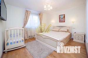 Дом 960м², 3-этажный, посуточно,