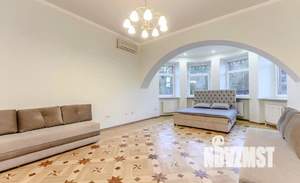 Дом 700м², 3-этажный, посуточно,