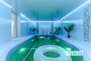 Дом 600м², 3-этажный, посуточно,