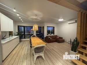 Дом 200м², 2-этажный, посуточно,