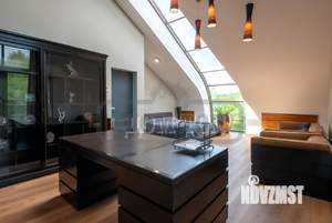 Дом 1200м², 2-этажный, посуточно,